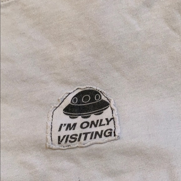 Tee. Not cropped - Picture 2 of 3